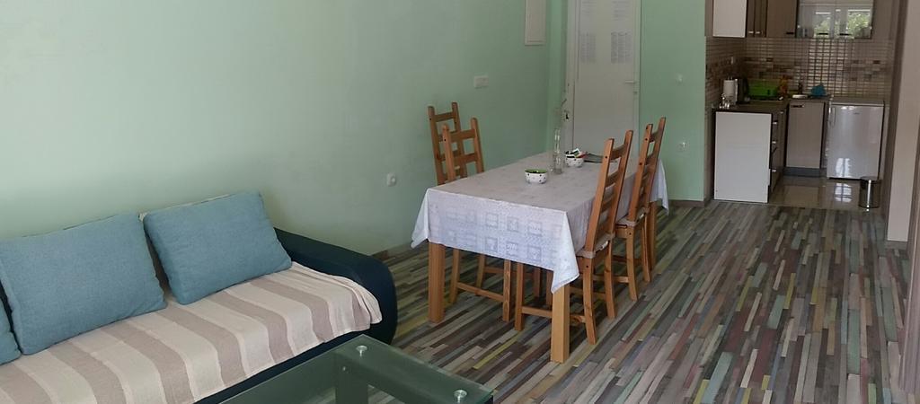 סקארדין Apartments Sadina מראה חיצוני תמונה