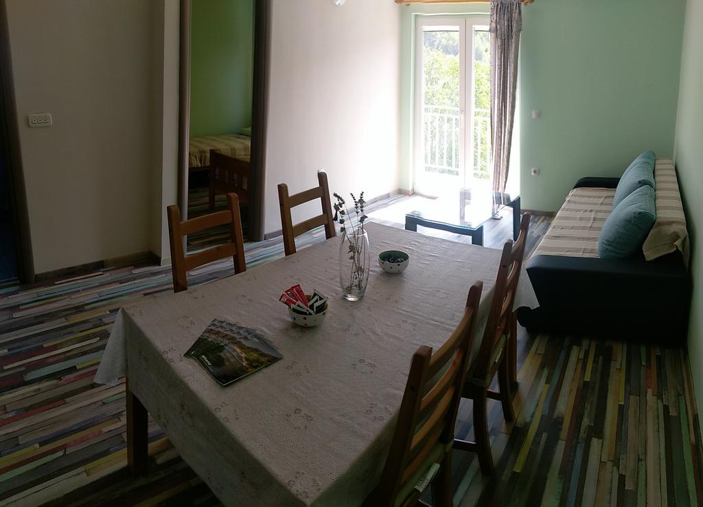 סקארדין Apartments Sadina מראה חיצוני תמונה